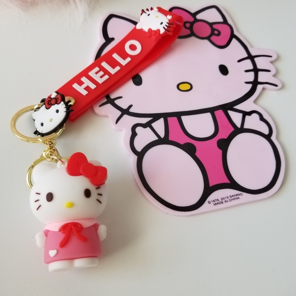 Hello Kitty School Girl Keychain New - Picture 2 of 7